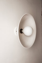 Applique en porcelaine MORI