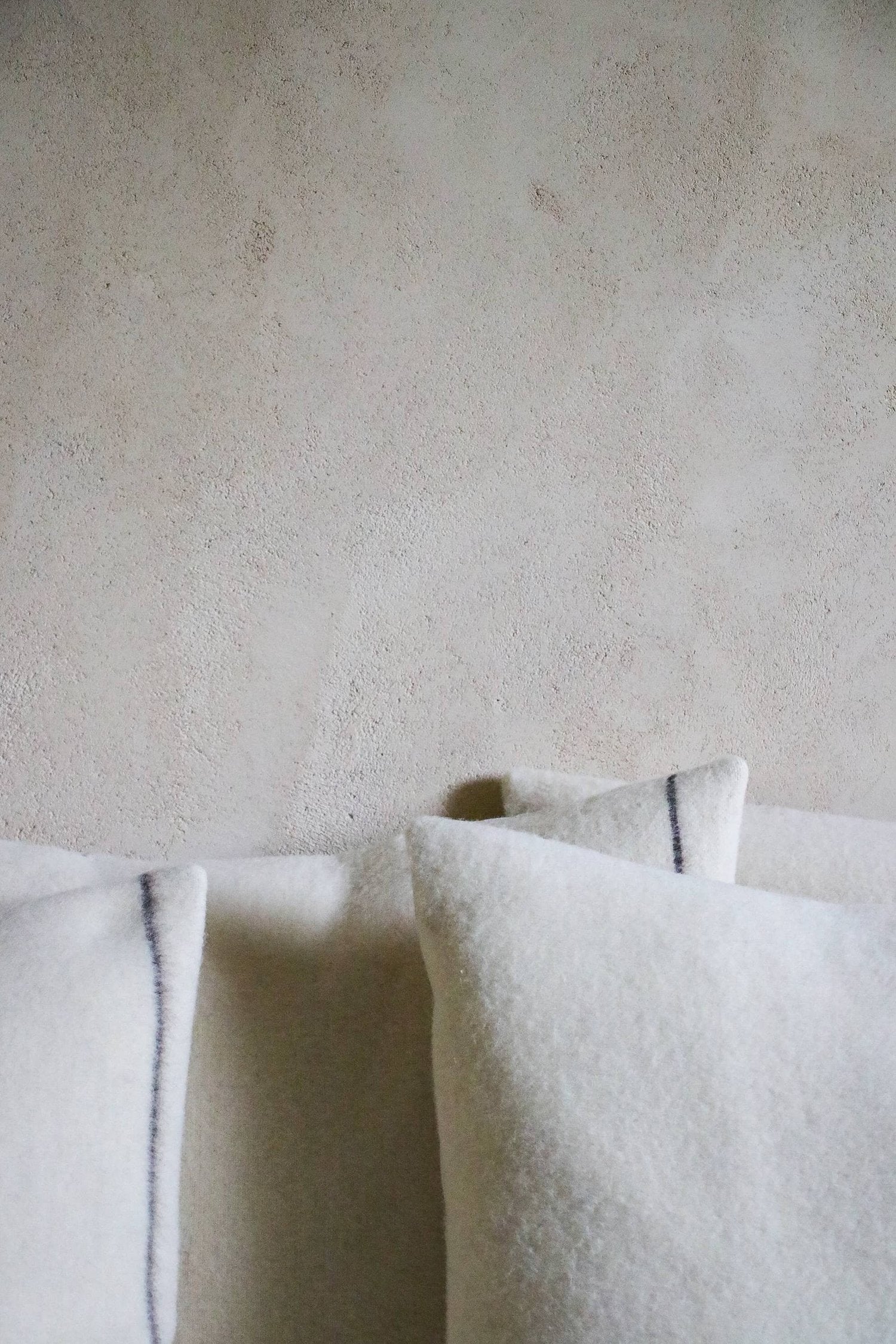 Coussin en laine naturelle Horizon