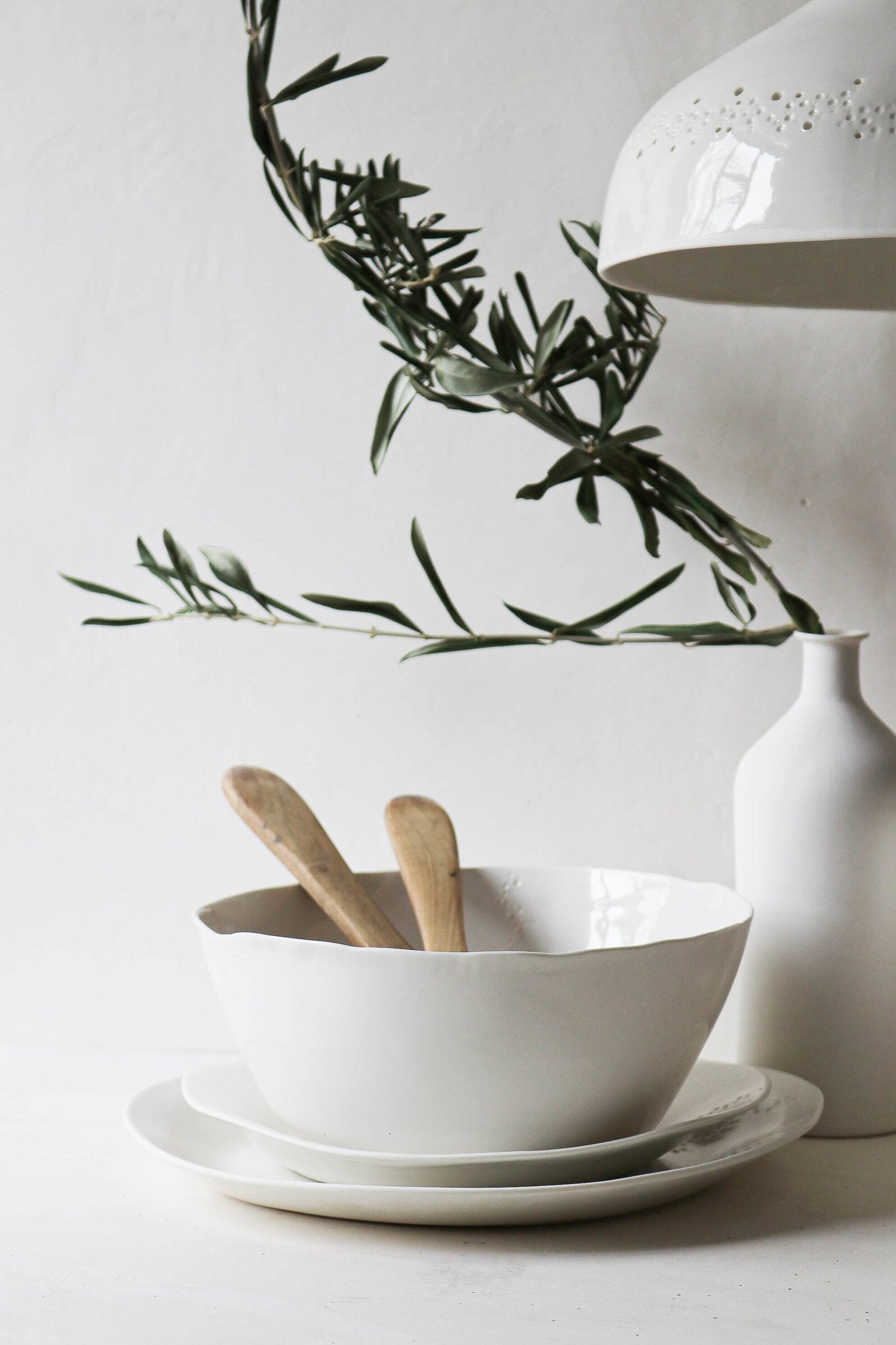 Saladier rond en porcelaine Point