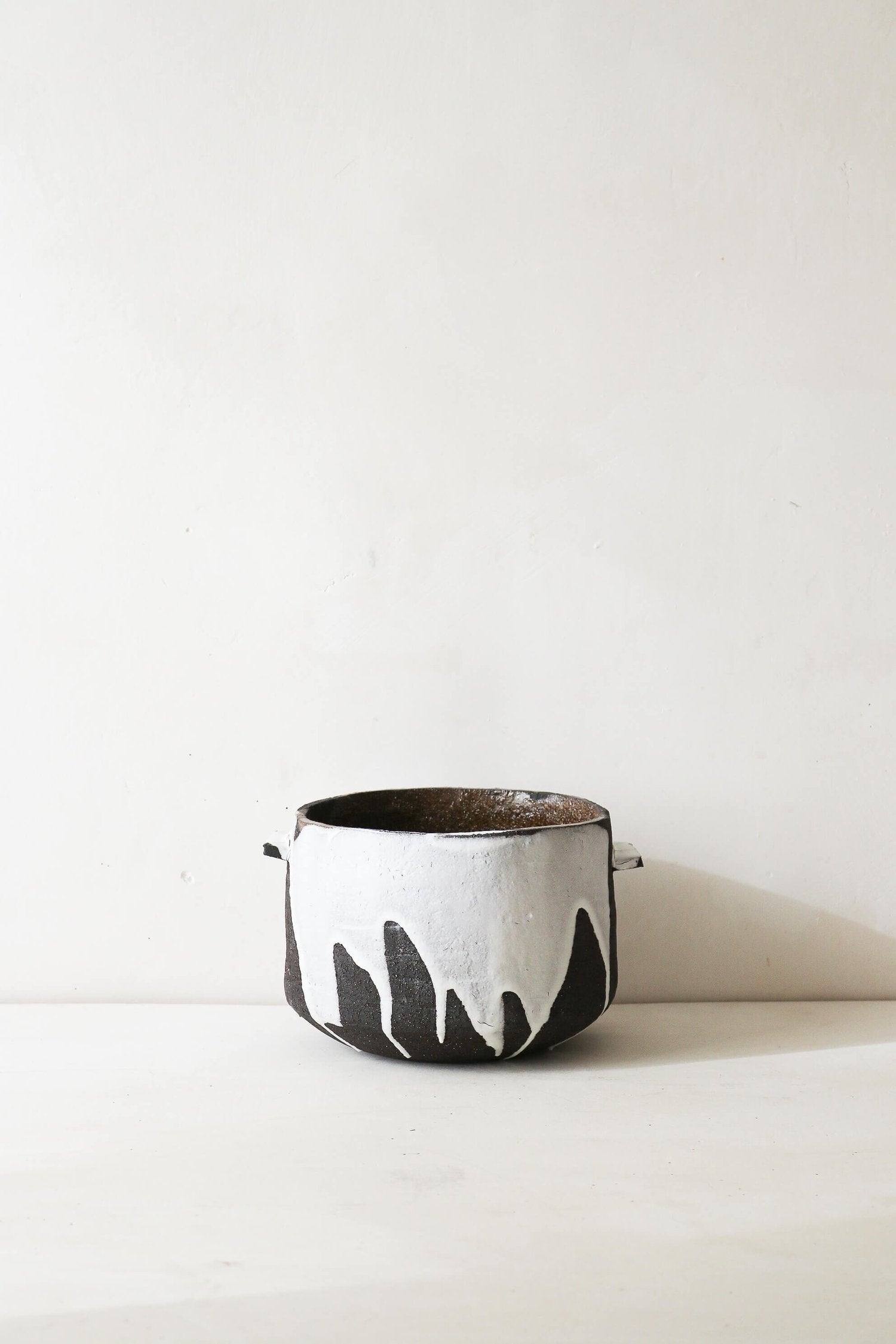 Pot en grès noir P009