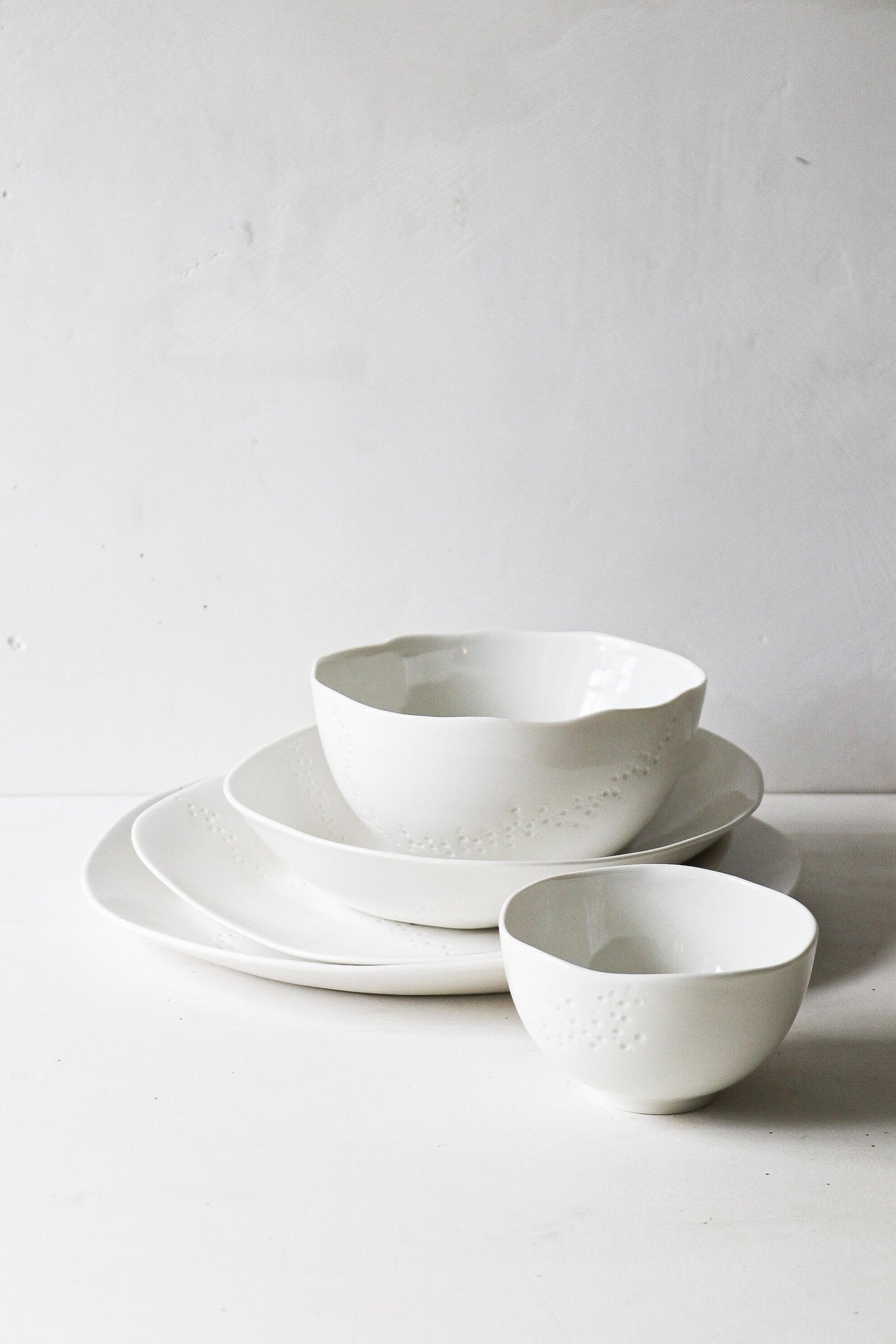 Assiette en porcelaine Point