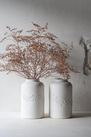 Grand vase en porcelaine Fragments
