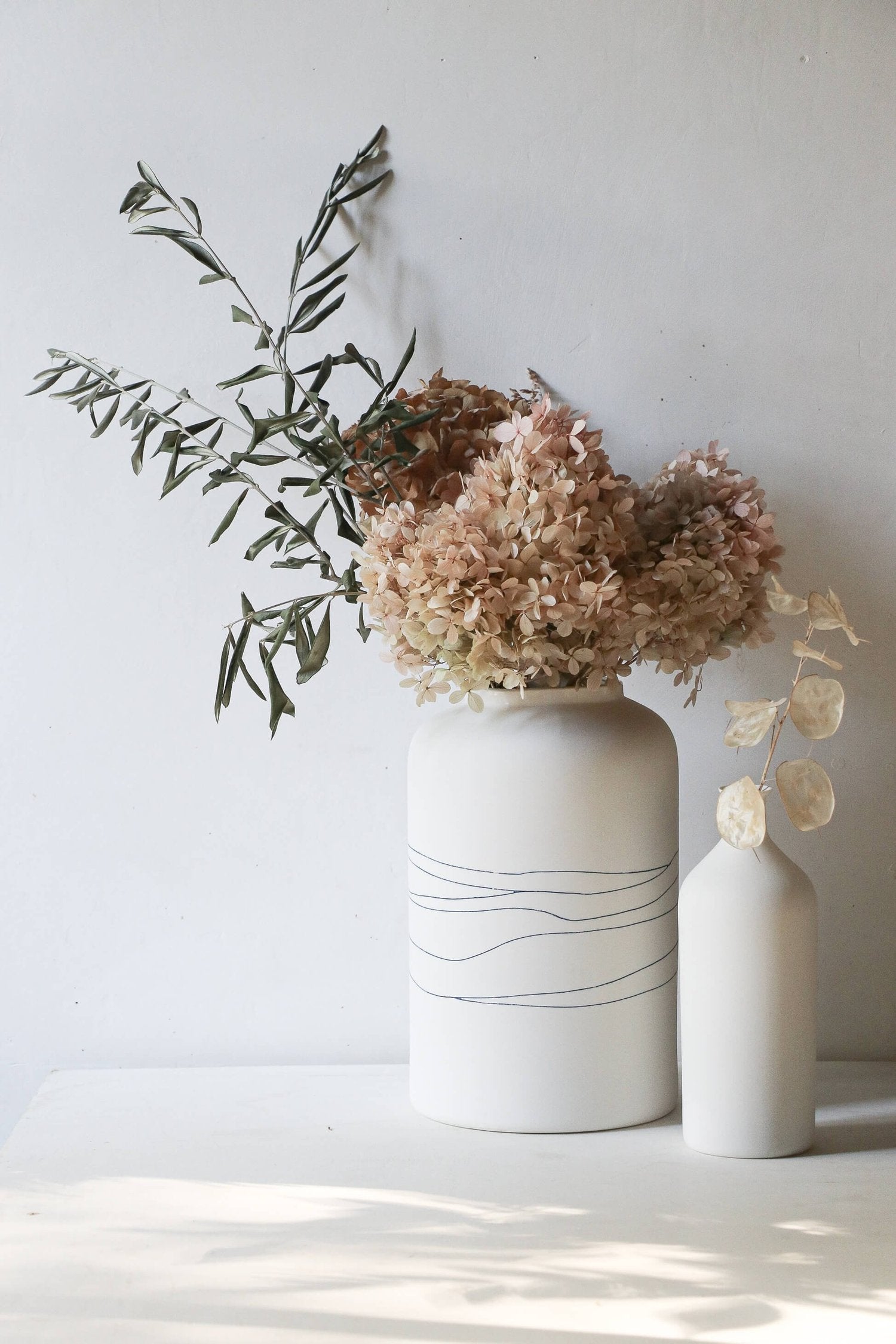 Grand vase en porcelaine Simple Mishima bleu